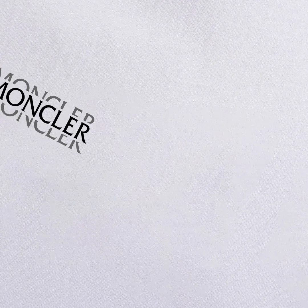 P80💰《Moncler~ 》 2026New Arrival Quality T ， , Versatile Quality ！ ‼ 32 250G ‼ ， ， ， ， T 🤪 Sizes：S-M-L-XL-2XL ：Black，White， Same Style